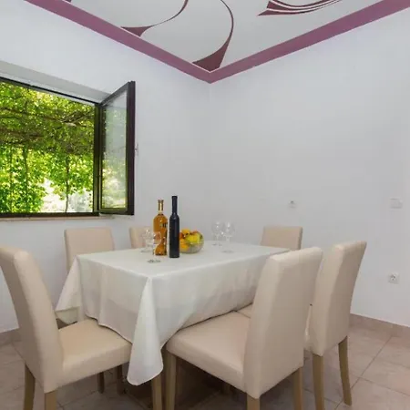 Villa Jelsa * Jelsa (Hvar)