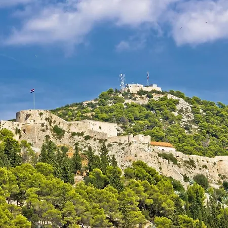 Lägenhet Villa Jelsa *