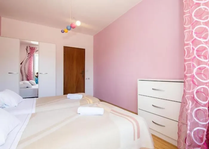 Villa Jelsa Appartement *