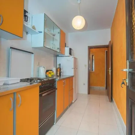 Villa Jelsa 아파트